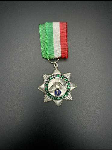 نشان هفدهمین کنگره لاینز