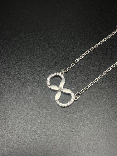 اویز و گردنبند زنانه نقره اب رادیوم طرح نامحدود