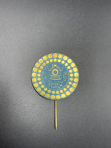 نشان سینه پنجاهمین سال شاهنشاهی پهلوی ۲۵۳۵